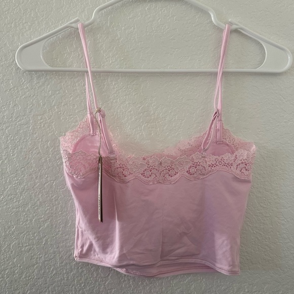 Skims fits everybody lace cami in cherry blossom - Picture 2 of 4